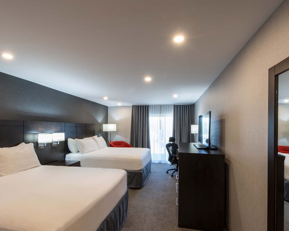 Georgian Bay Hotel Deluxe 2 Queen collingwood ontairo best rates and amenities blue mountain copy